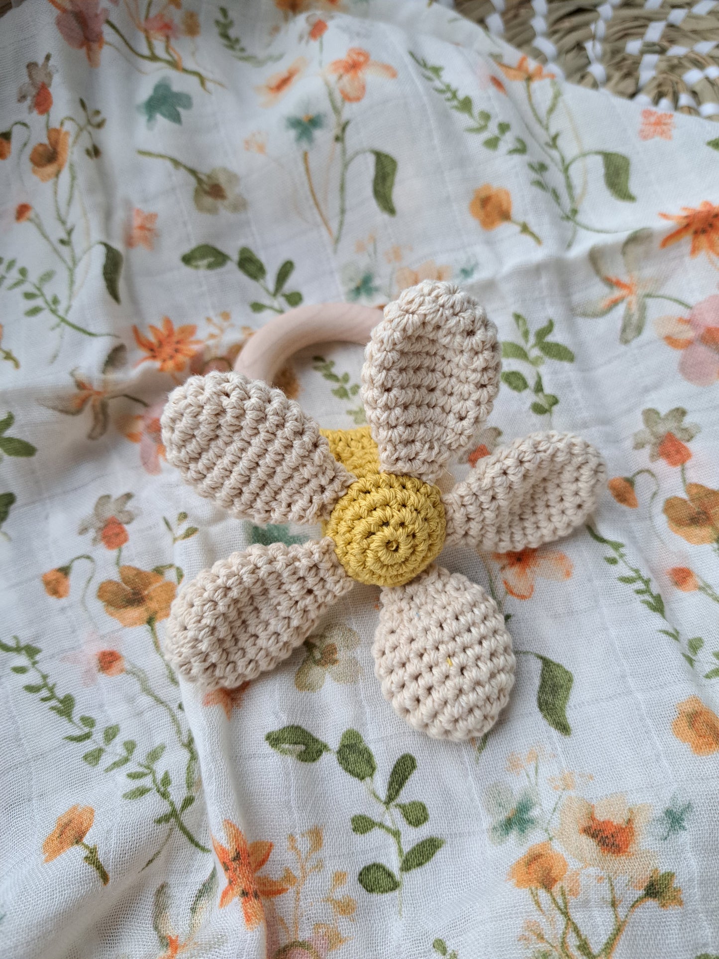 Daisy Flower Teether Rattle