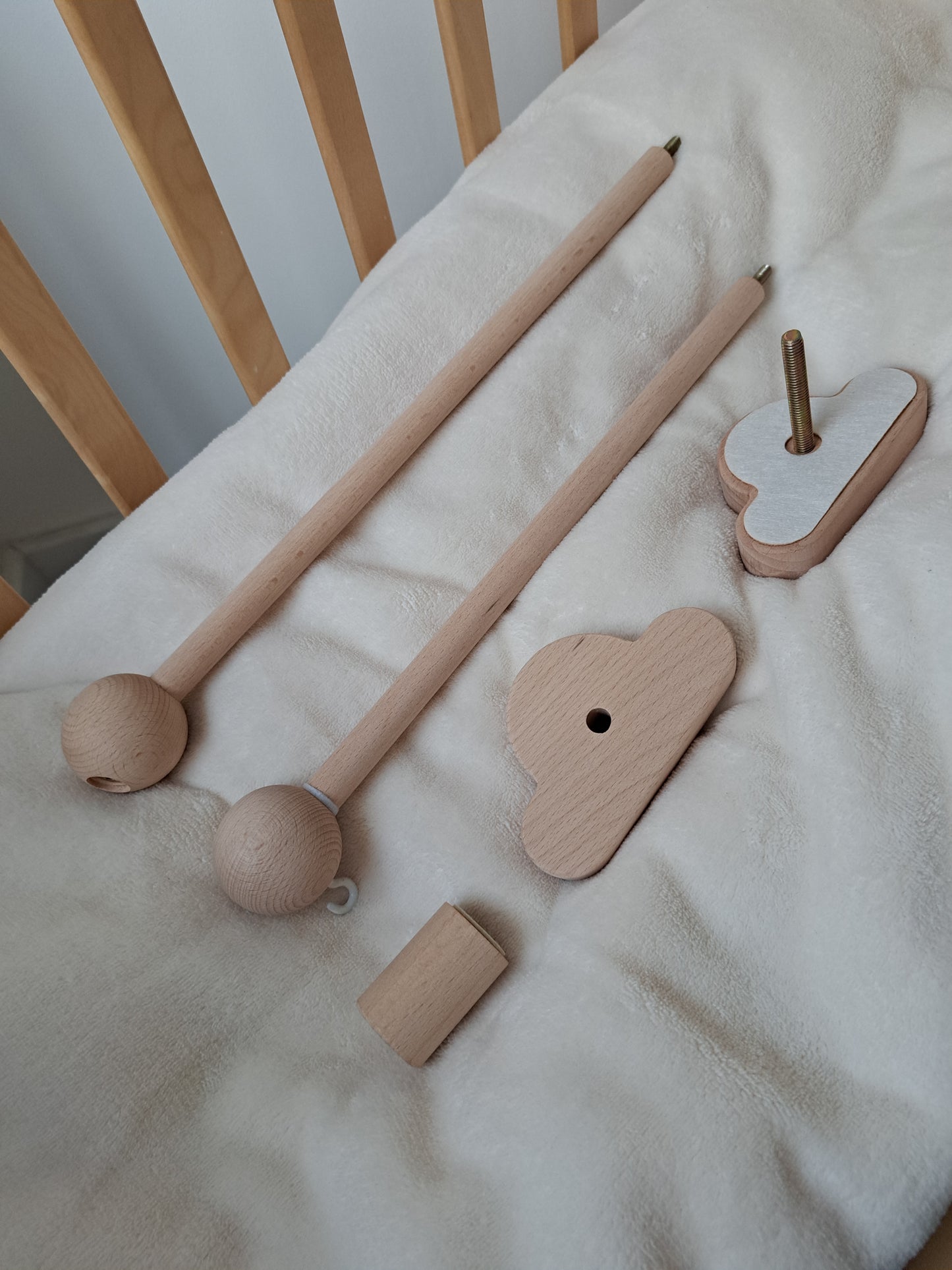 Wooden Cloud Baby Mobile Arm Bracket