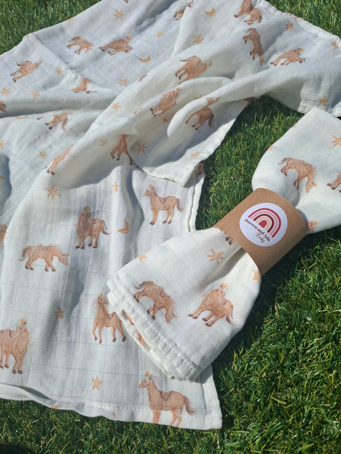 Horse and crown print muslin square for babies, 60x60cm soft cotton, ideal baby shower gift for horse-loving families