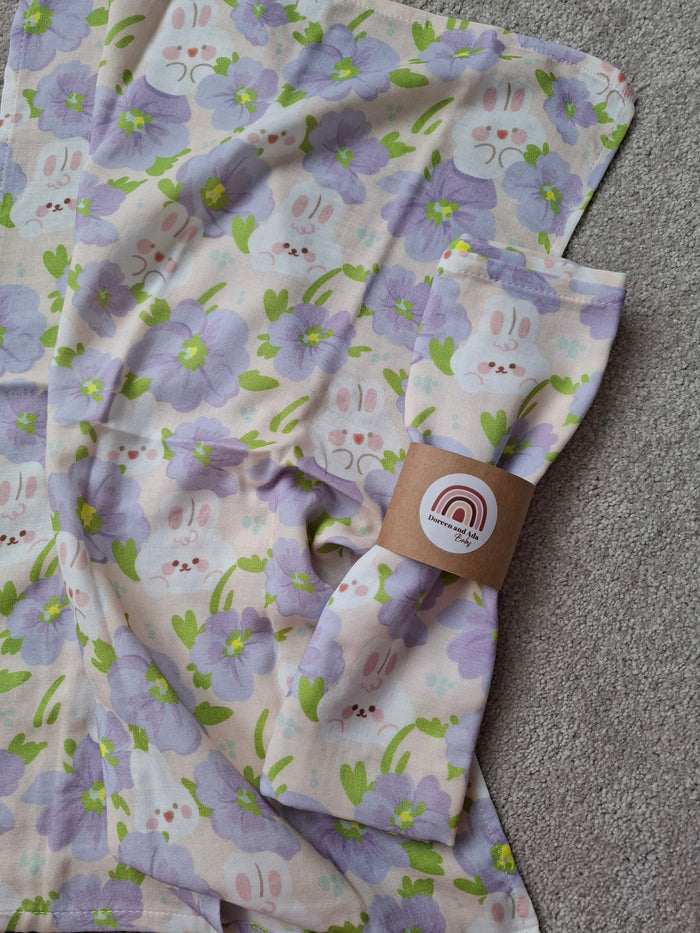 Rabbit and Flower Kawaii Muslin Square – soft cotton baby muslin with kawaii bunny and purple flower print, 60x60cm