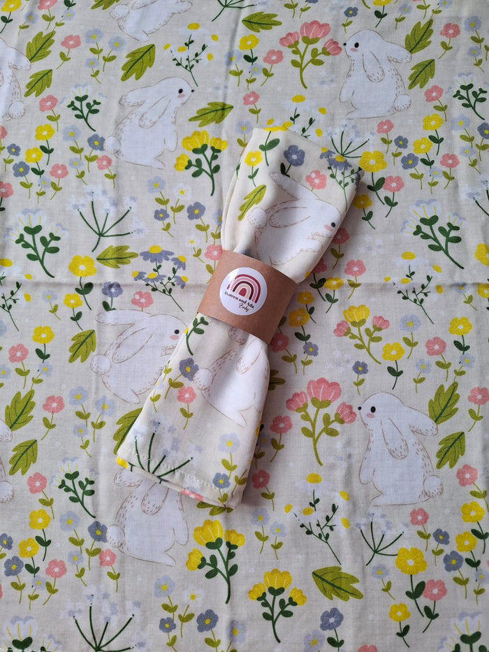 Bunny Kisses & Meadow Wishes Muslin Square – soft cotton baby muslin with sweet bunnies and wildflower meadow print, 60x60cm