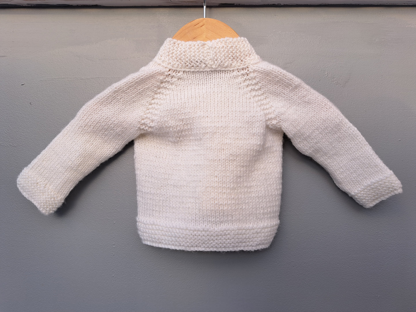 Knitwear Drop - Cardigan Newborn