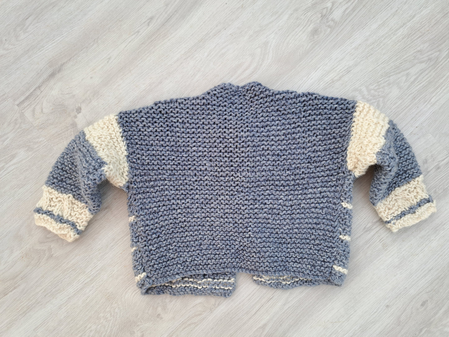 Knitwear Drop - Cardigan 3 - 4 years