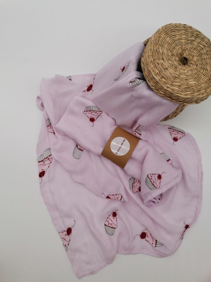 Cupcake and cake print organic cotton muslin square with sweet bakery design for babies