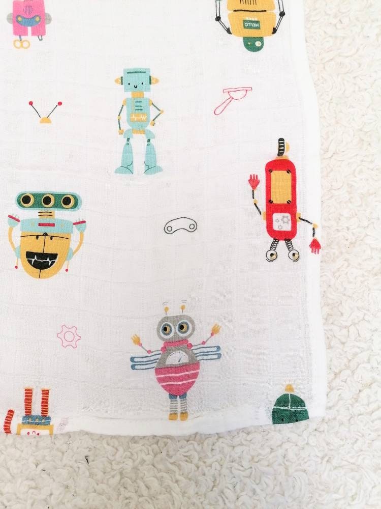 Robot Muslin Square