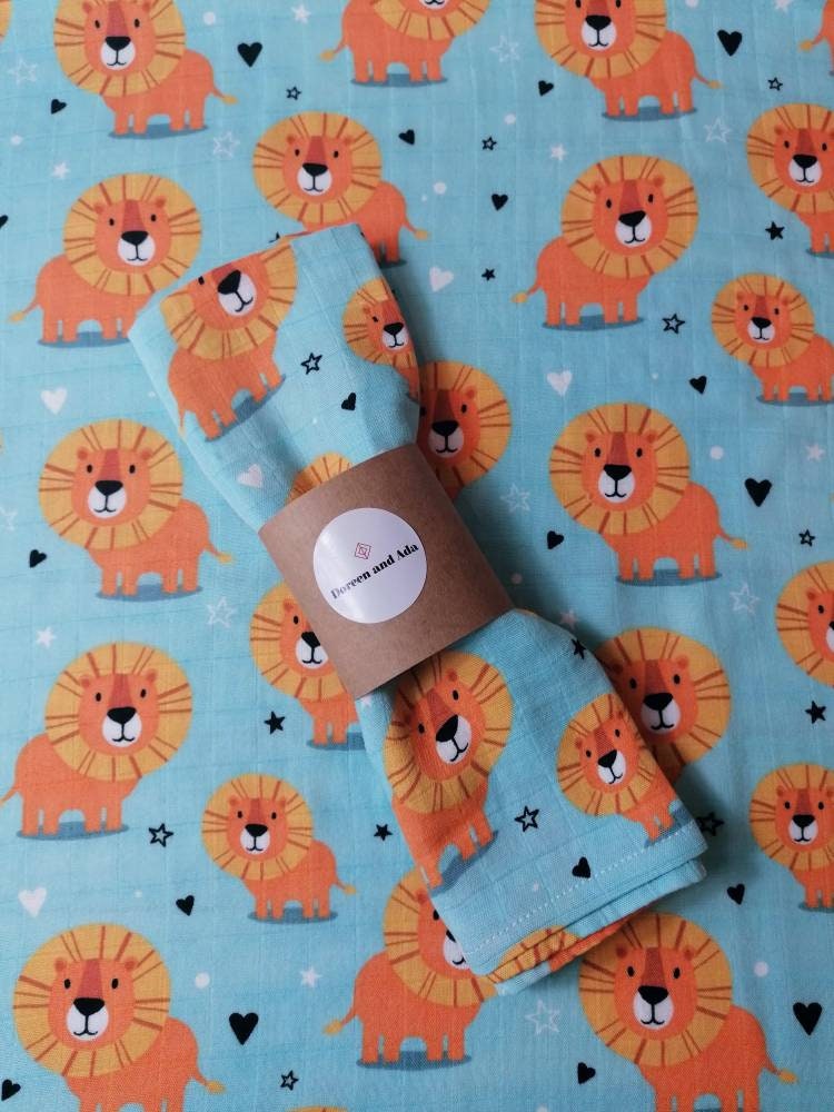 Lion Muslin Square